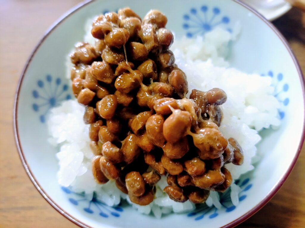 ご飯によそったところ